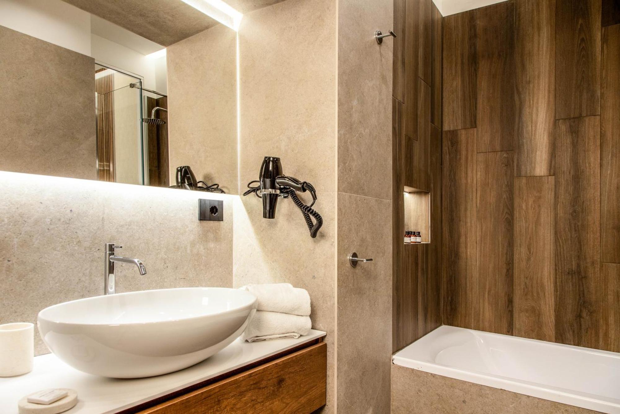 Hotel Mamalu And - Corso Umberto Naples